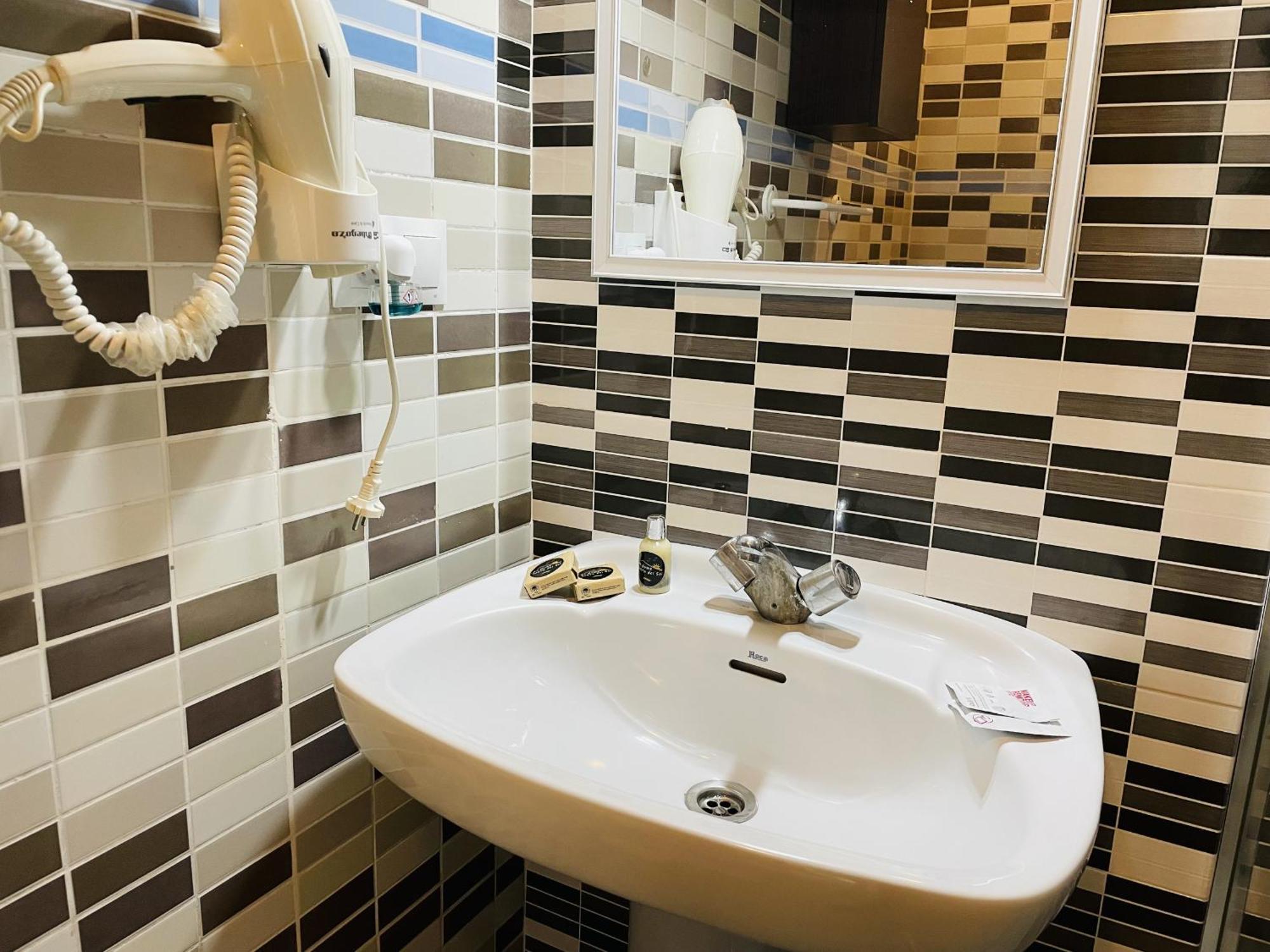 Apartamento Jimena Maro En El Centro De Nerja Ngoại thất bức ảnh